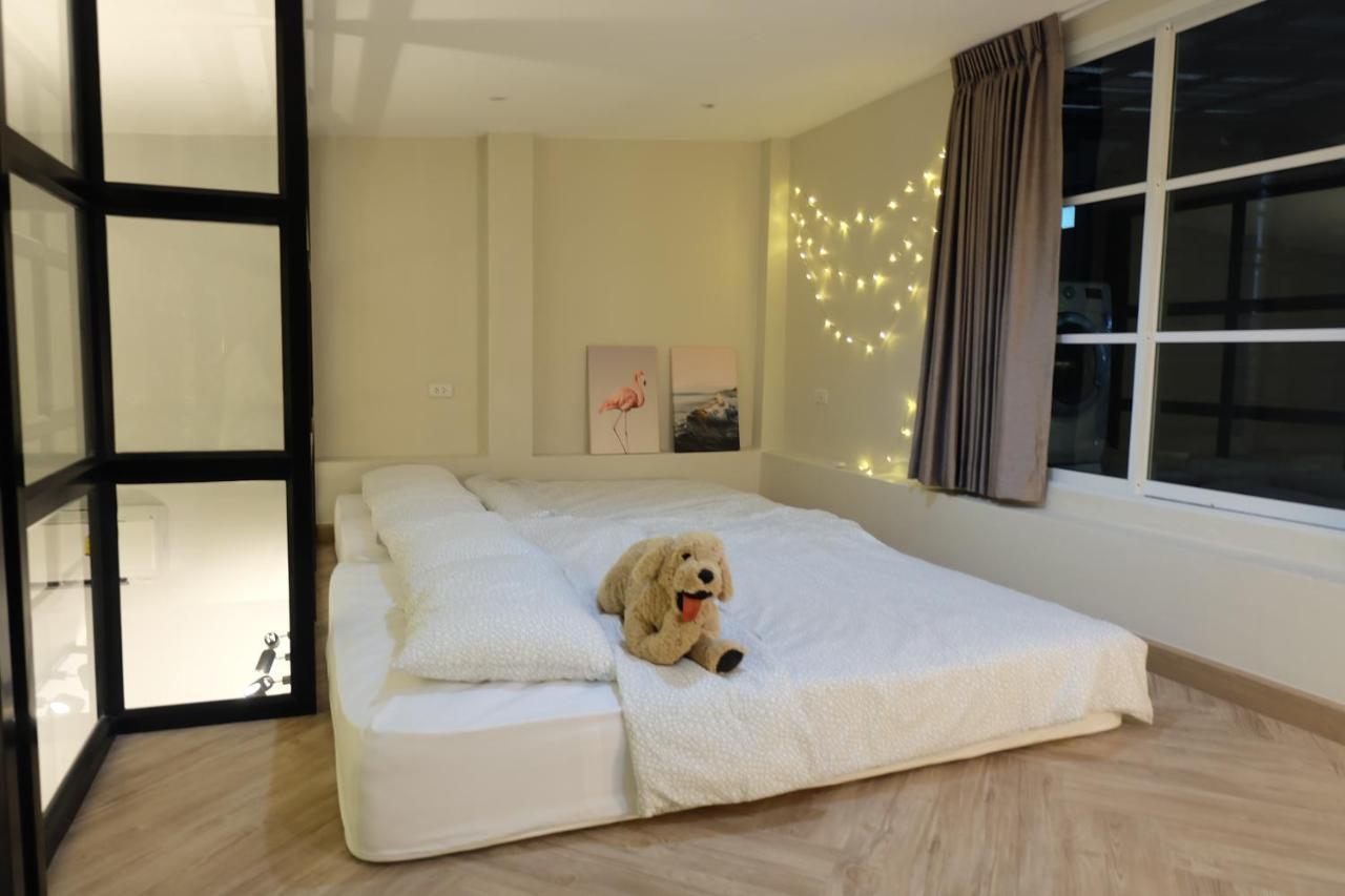 Tidjai Bangkok Hostel Eksteriør bilde